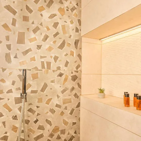 בית הארחה Palazzo Falcinelli Luxury In Center With Air Conditioning And Elevator *